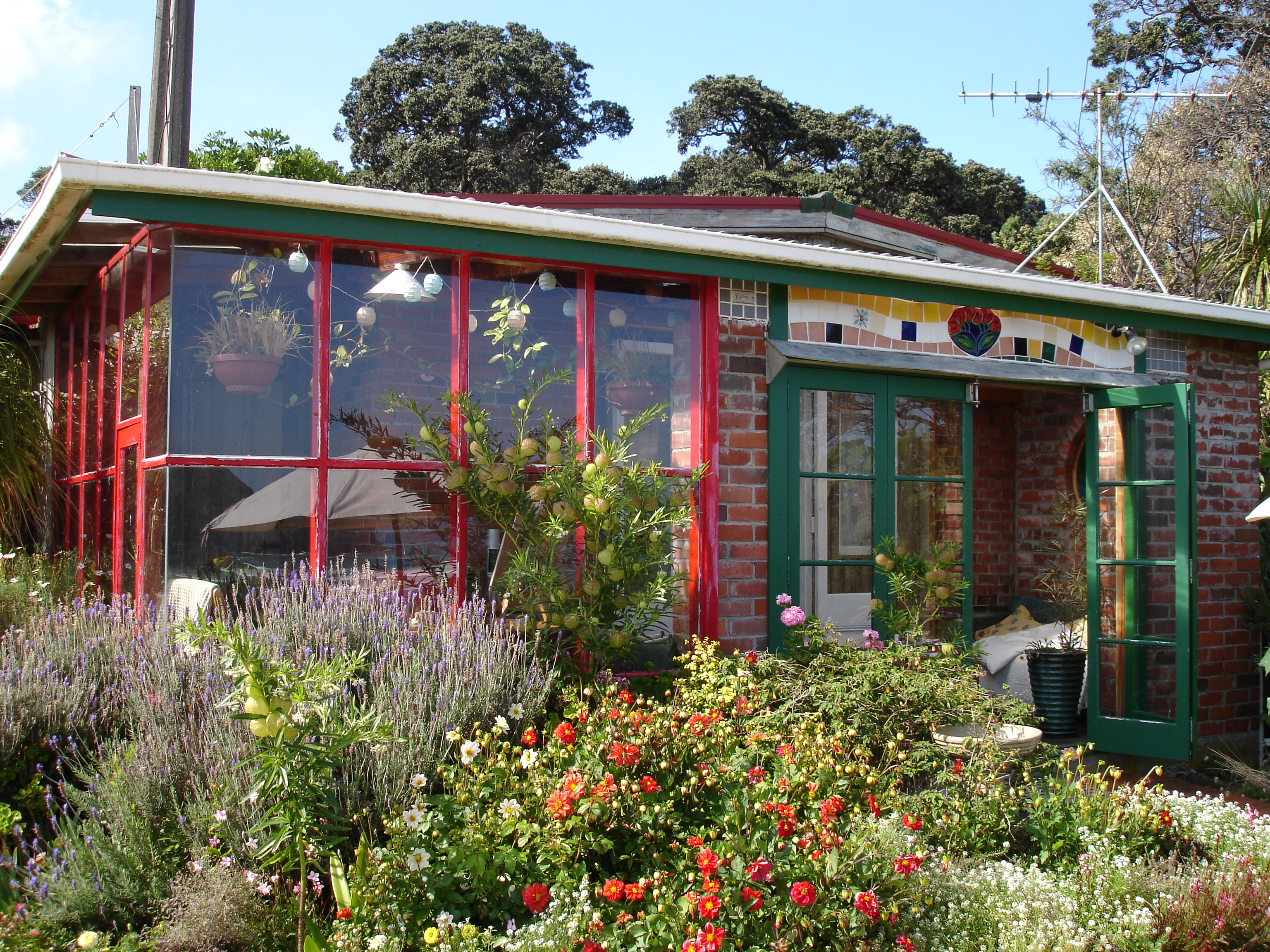 Bethell Turehu Cottage front